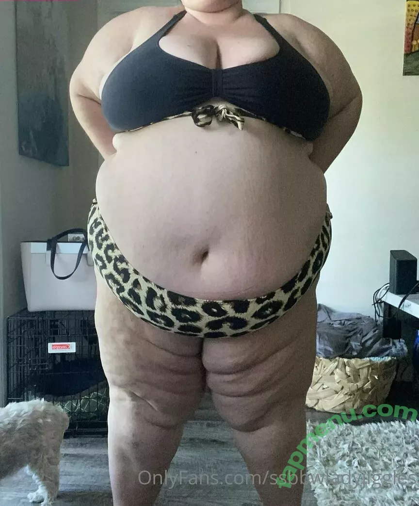 ssbbwladyjiggles nude photo #0114 (ssbbwladyjiggles)