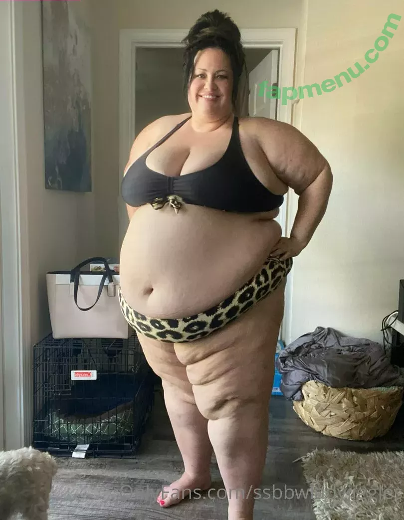 ssbbwladyjiggles nude photo #0115 (ssbbwladyjiggles)