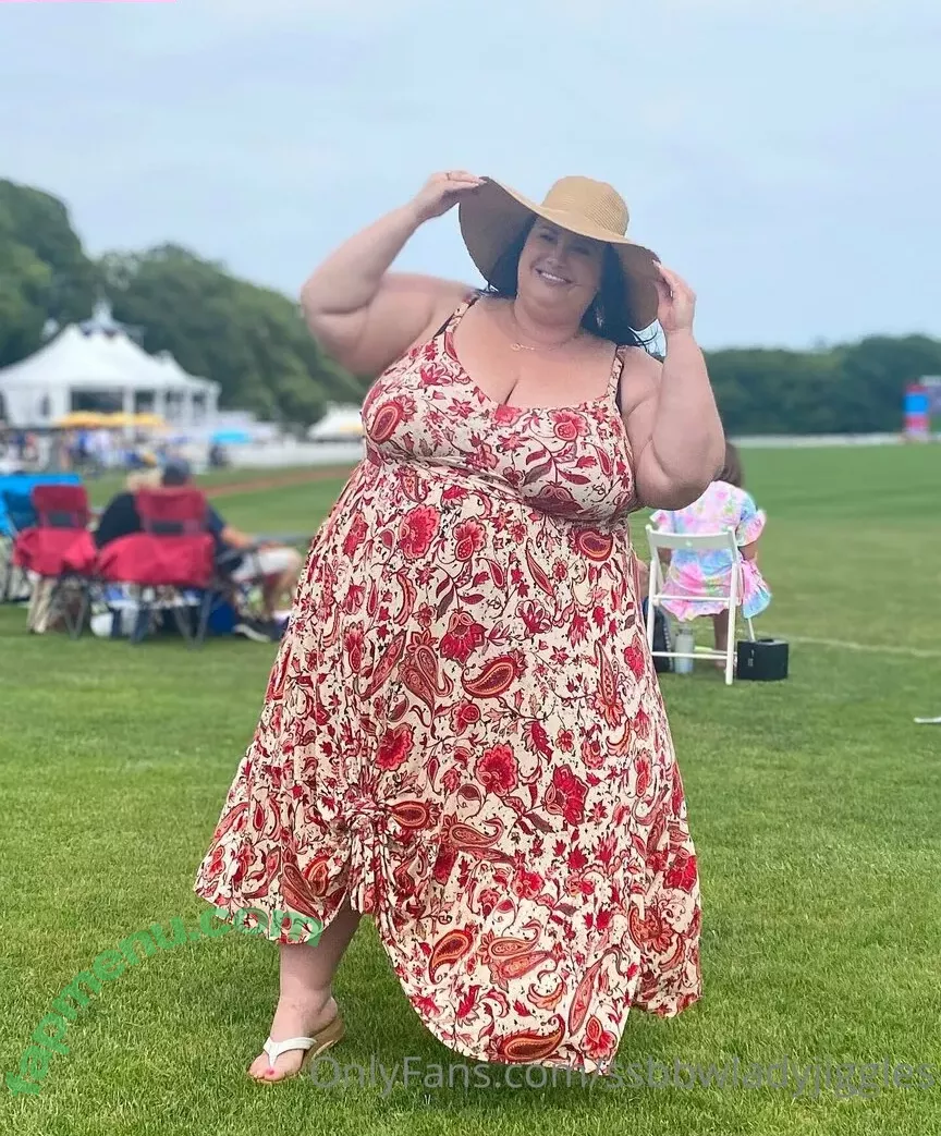 ssbbwladyjiggles nude photo #0140 (ssbbwladyjiggles)