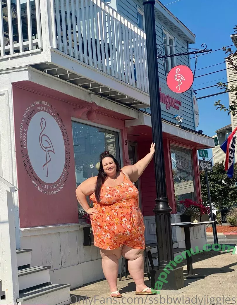 ssbbwladyjiggles nude photo #0204 (ssbbwladyjiggles)