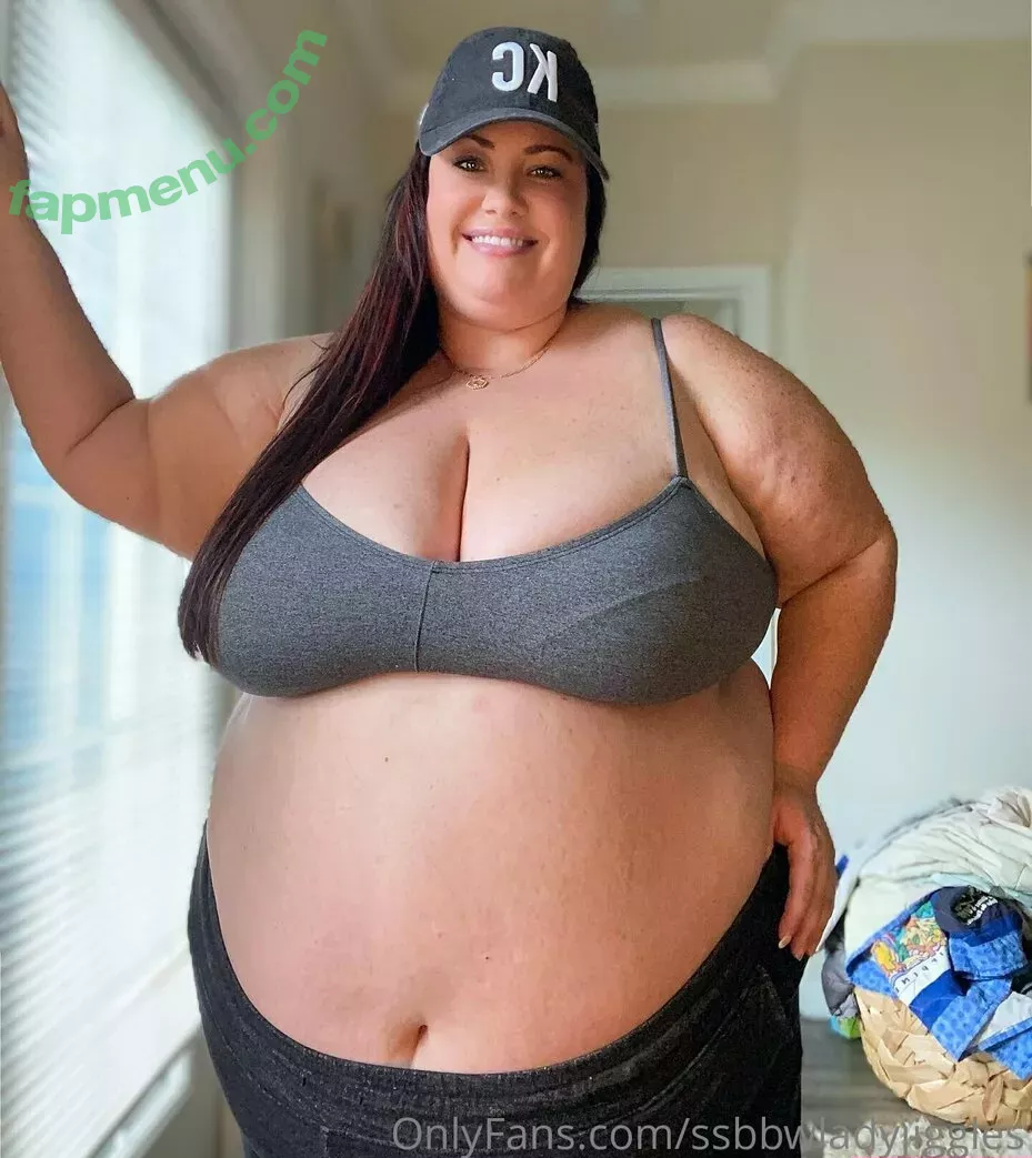 ssbbwladyjiggles nude photo #0220 (ssbbwladyjiggles)