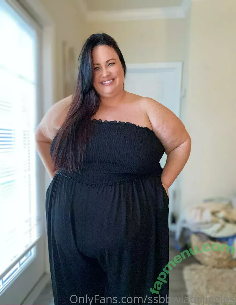 ssbbwladyjiggles nude photo #0237 (ssbbwladyjiggles)