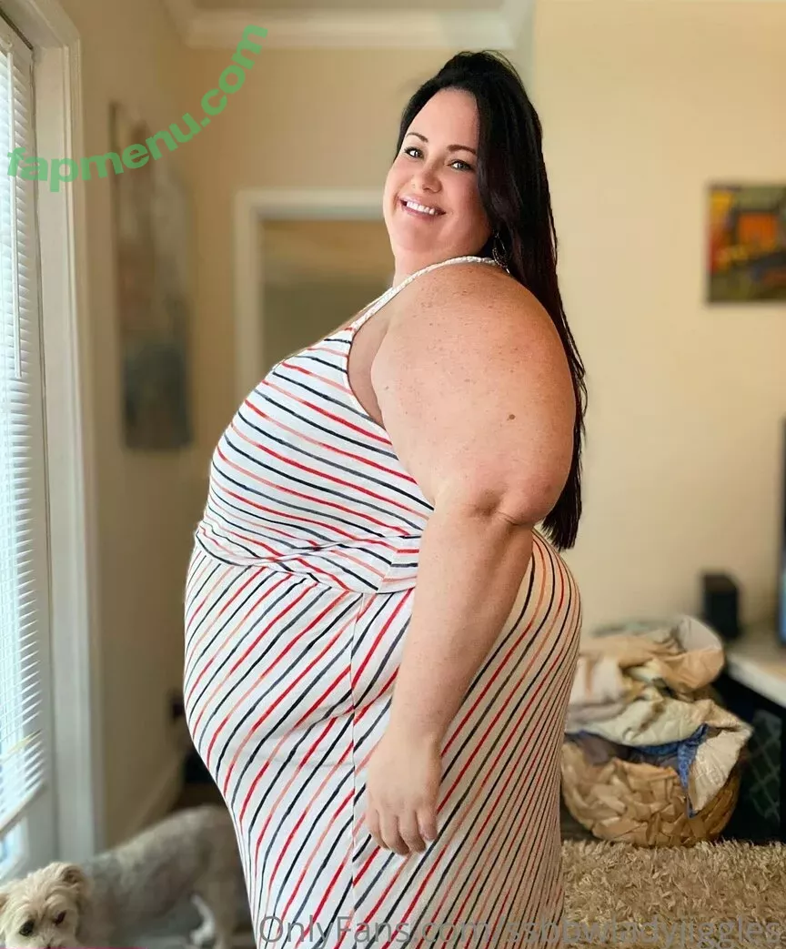 ssbbwladyjiggles nude photo #0248 (ssbbwladyjiggles)