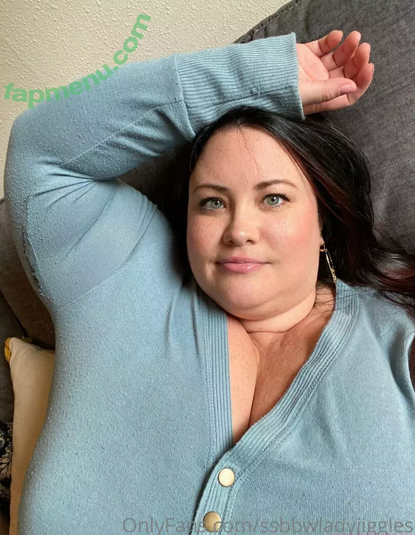 ssbbwladyjiggles nude photo #0272 (ssbbwladyjiggles)