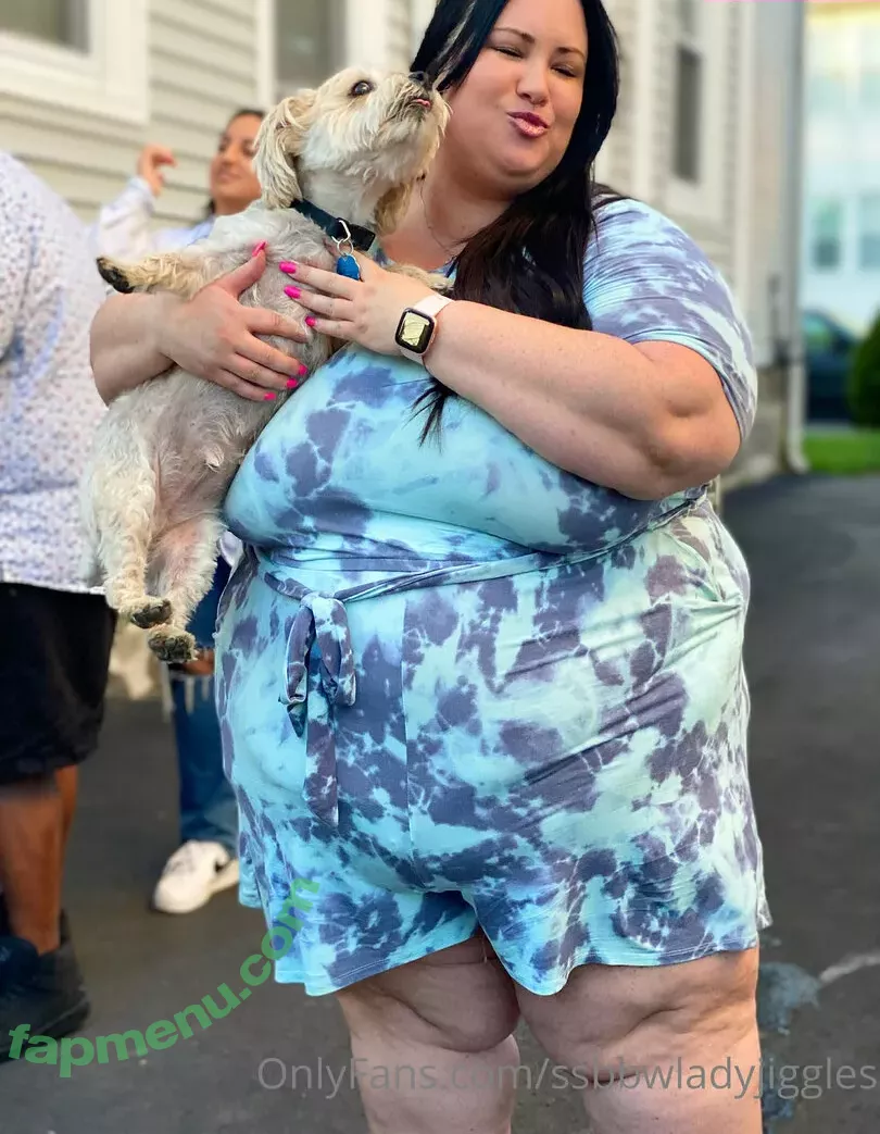 ssbbwladyjiggles nude photo #0310 (ssbbwladyjiggles)