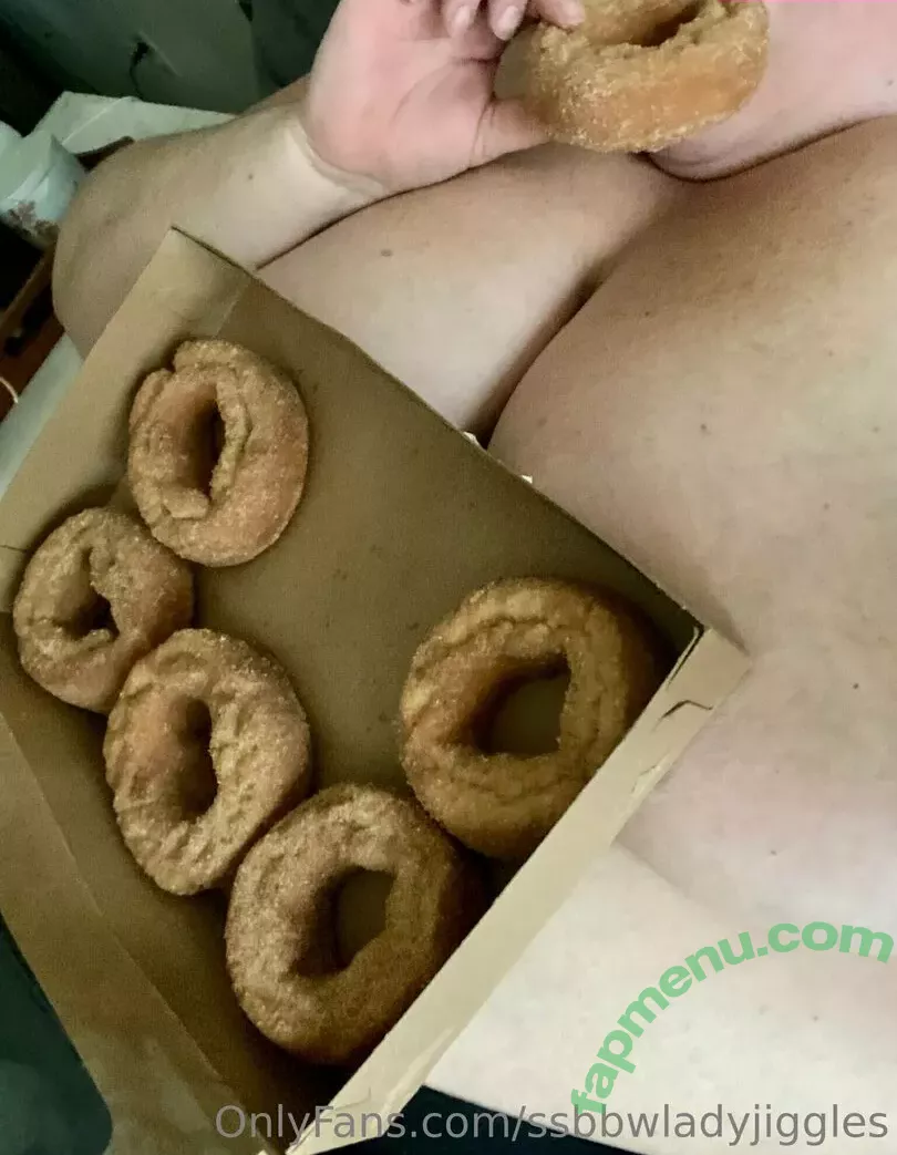 ssbbwladyjiggles nude photo #0341 (ssbbwladyjiggles)