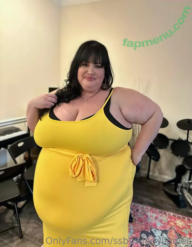 ssbbwladyjiggles nude photo #0378 (ssbbwladyjiggles)