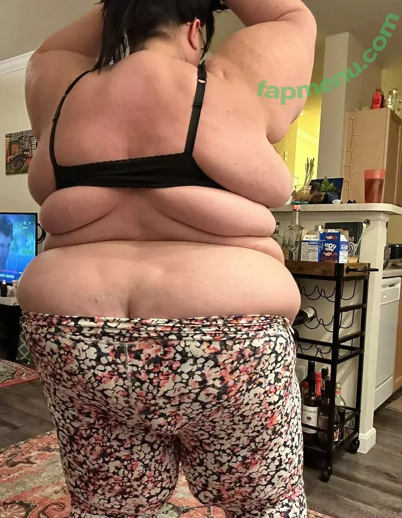 ssbbwladyjiggles nude photo #0398 (ssbbwladyjiggles)
