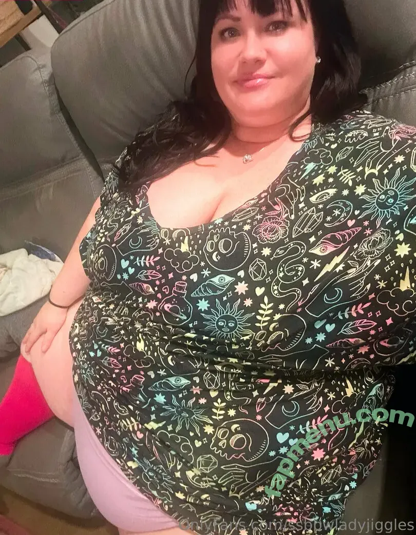 ssbbwladyjiggles nude photo #0452 (ssbbwladyjiggles)
