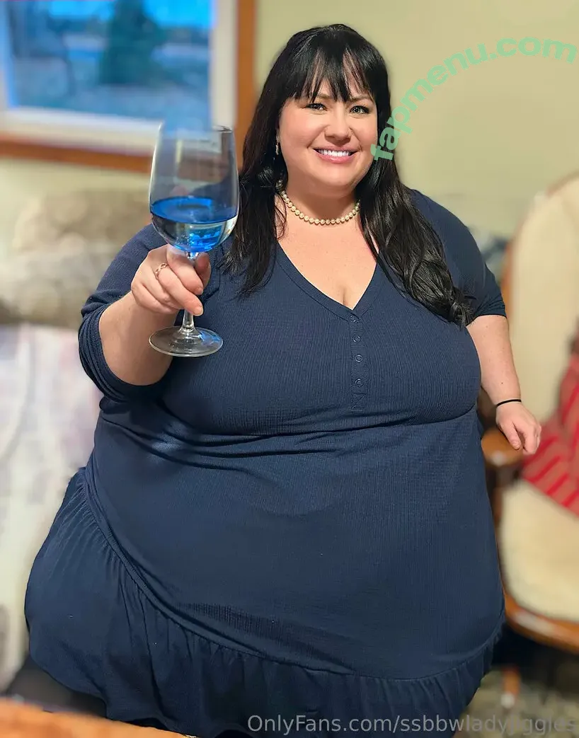 ssbbwladyjiggles nude photo #0473 (ssbbwladyjiggles)