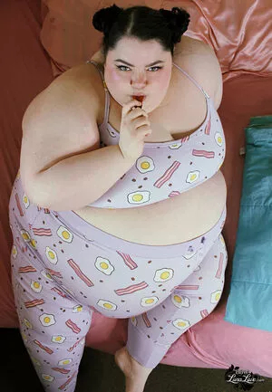 ssbbwlunalove / lunawitchling nude photo #0186