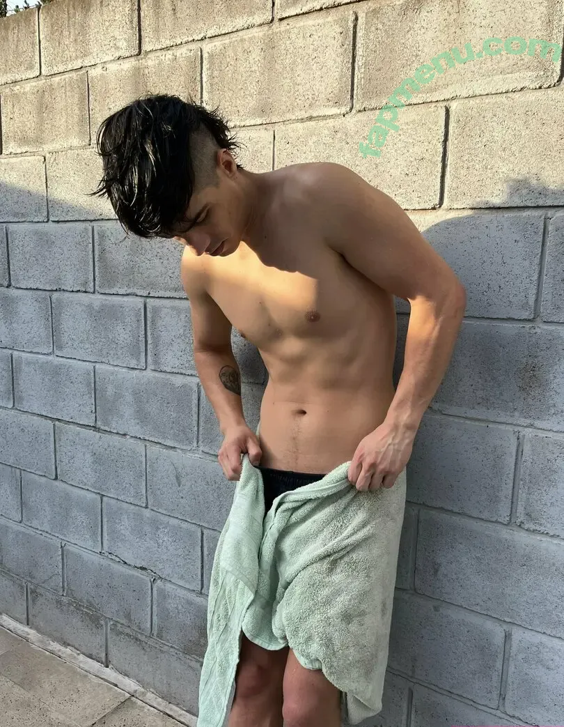 sskorpio nude photo #0005 (sskorpio)
