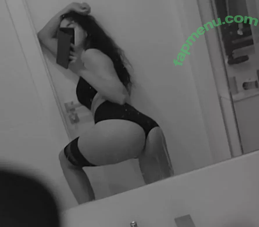 sskurrwiell nude photo #0001 (sk8er_ratb0i)