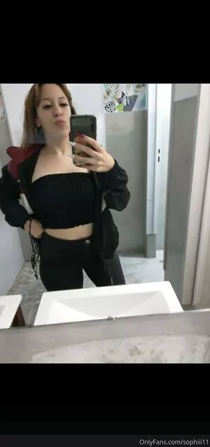 ssophhie / sophie_msmsmsm nude photo #0015