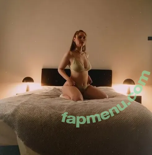 süsses.rot nude photo #0107 (suesses.rot)