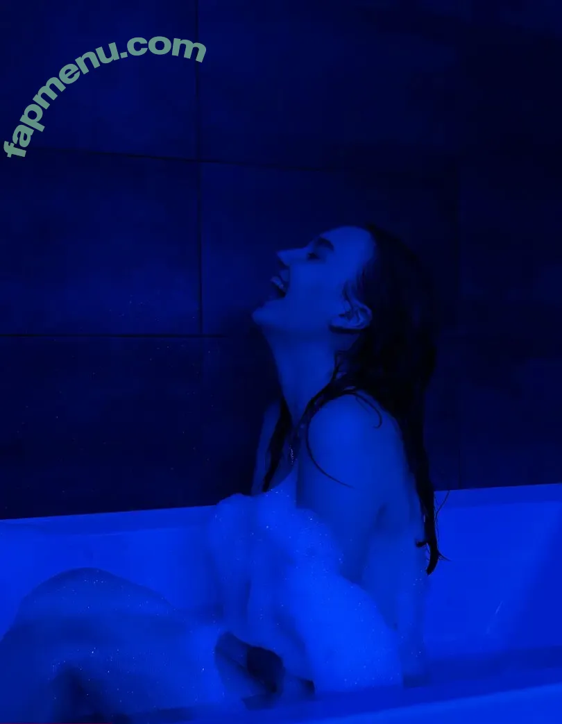 sssonettt nude photo #0213 (sssonettt)