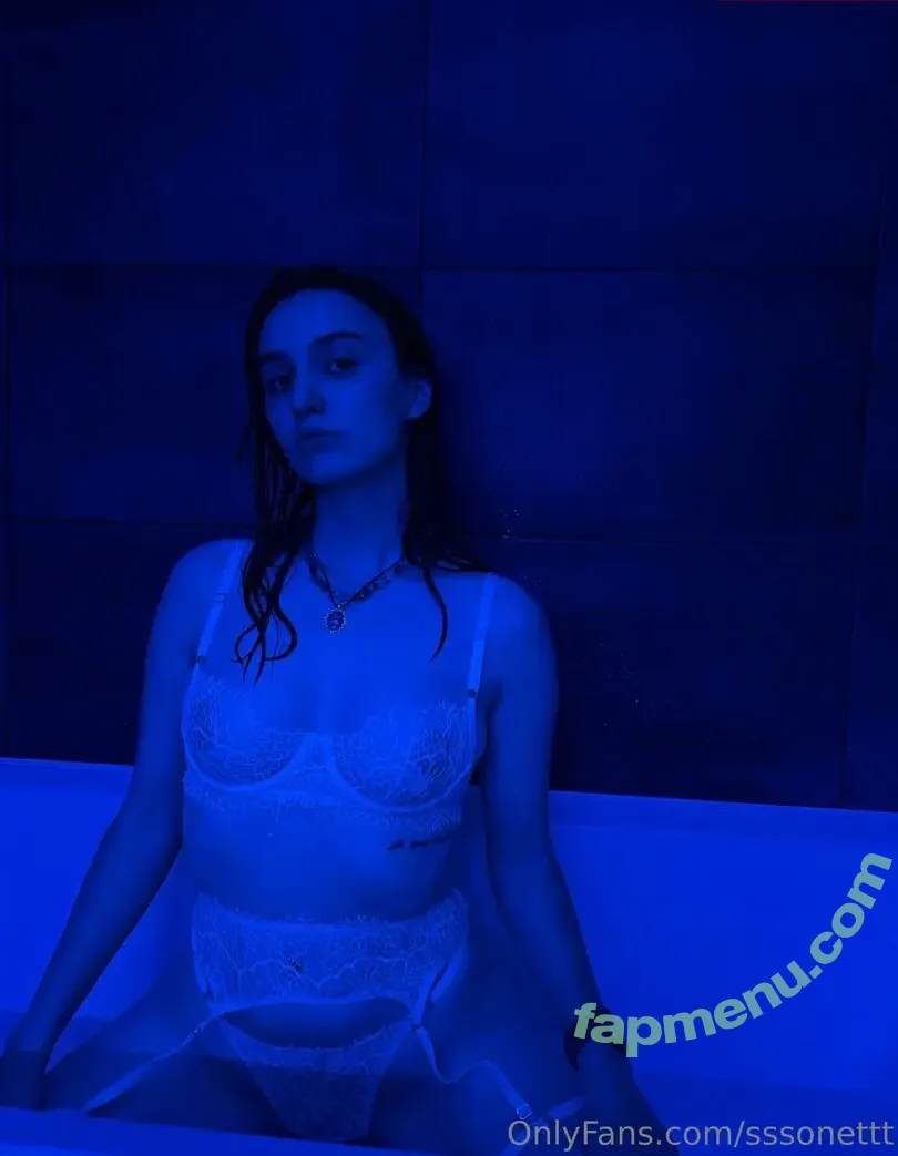 sssonettt nude photo #0214 (sssonettt)