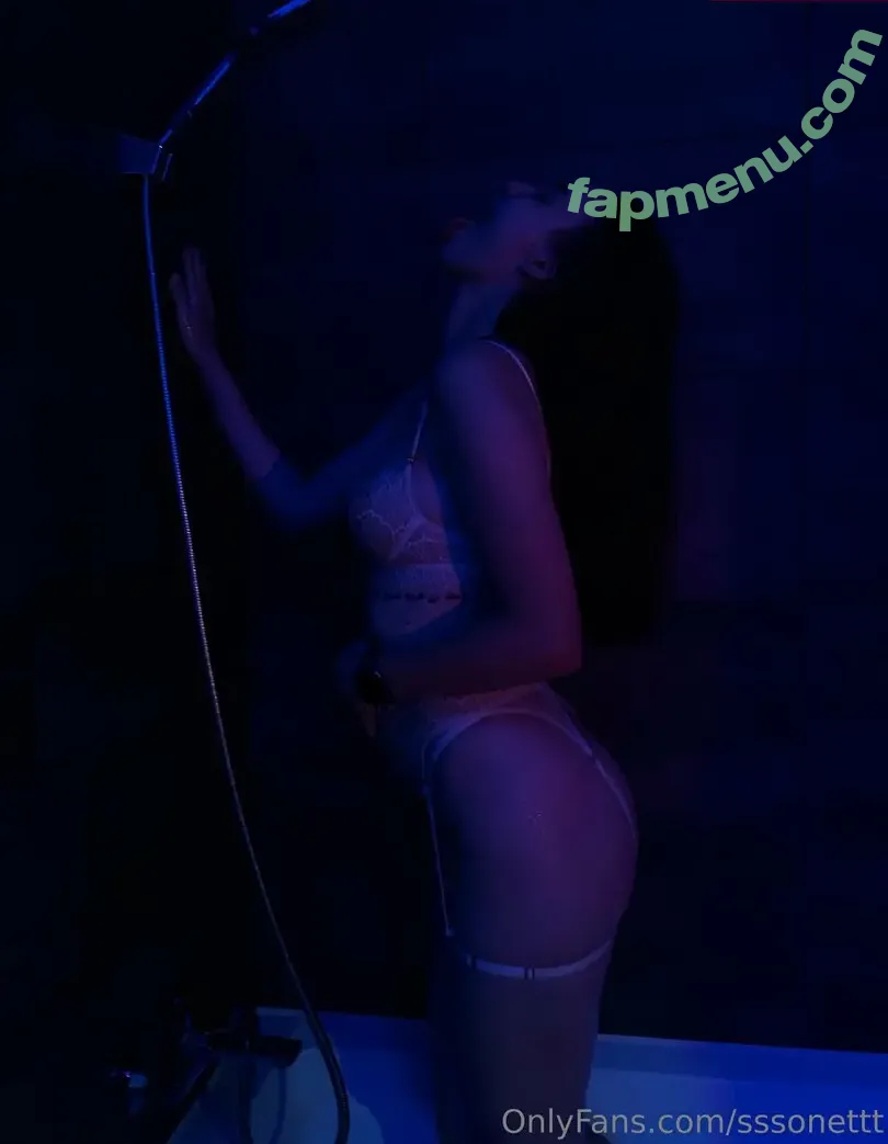 sssonettt nude photo #0217 (sssonettt)