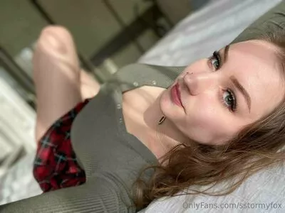 sstormyfox / st0rmfox nude photo #0048