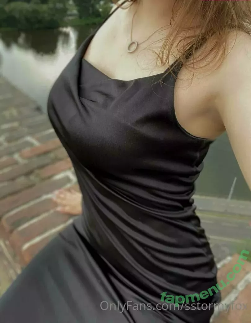 sstormyfox nude photo #0004 (st0rmfox)
