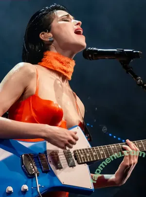 St Vincent / Annie Erin Clark / st_vincent nude photo #0184