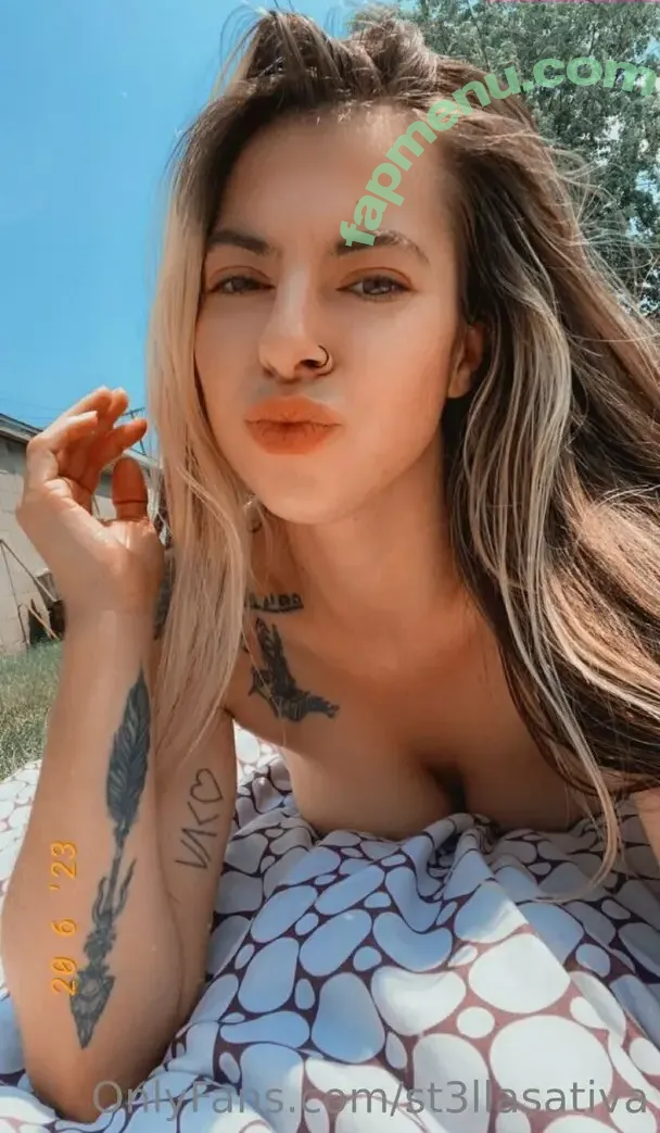 st3llasativa nude photo #0015 (st3llasativa)