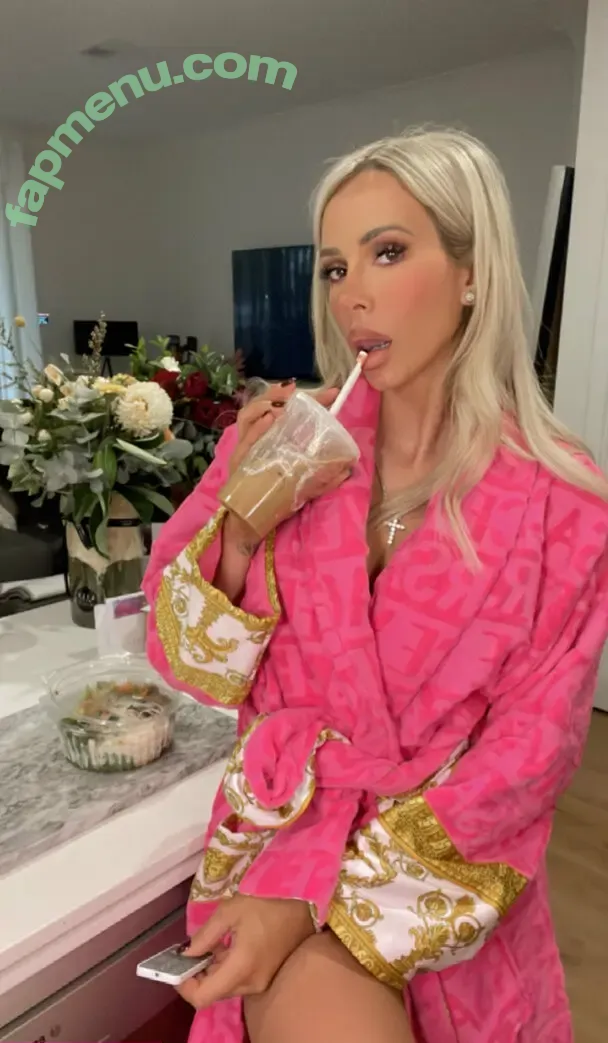 Stacey Hampton nude photo #0072 (staceylhampton)