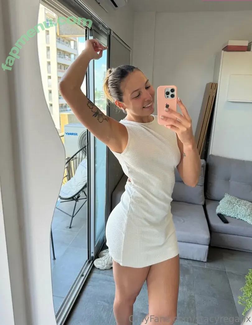 stacyreganx nude photo #0081 (stacyxregan)