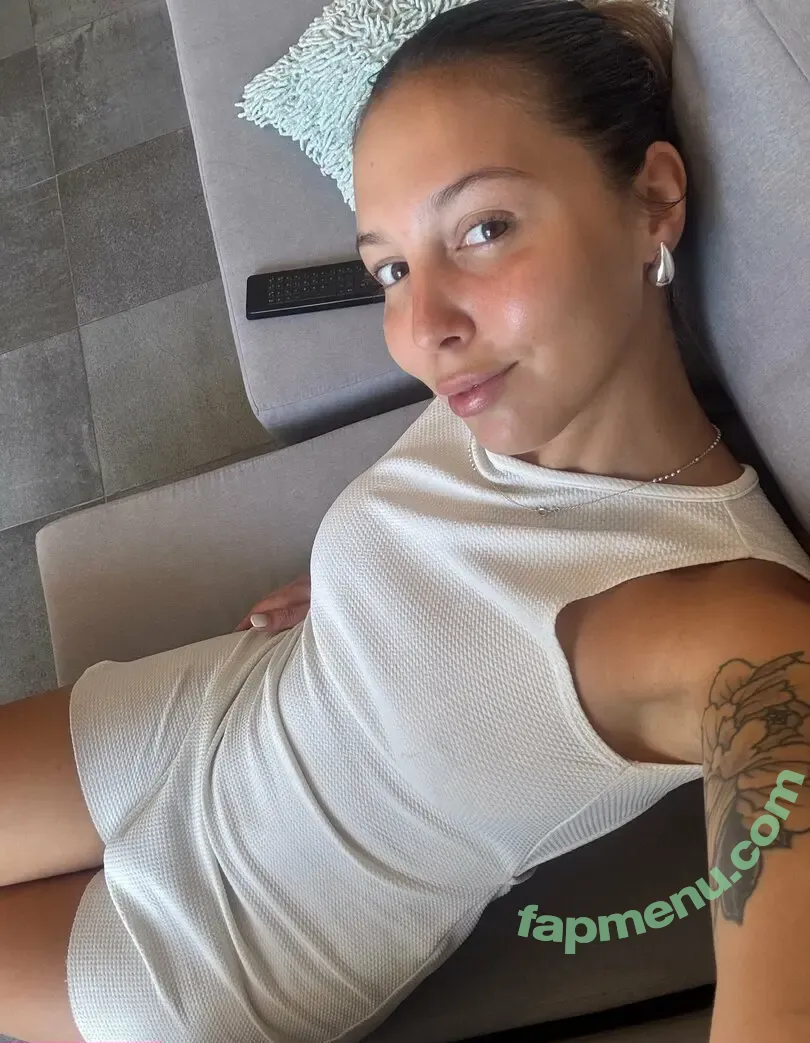 stacyreganx nude photo #0082 (stacyxregan)