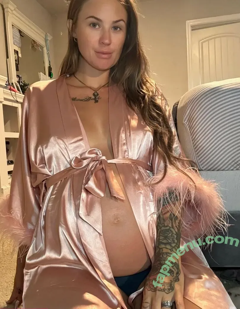 Stacysmomm nude photo #0039 (Stacysmommm / stacys____mom)
