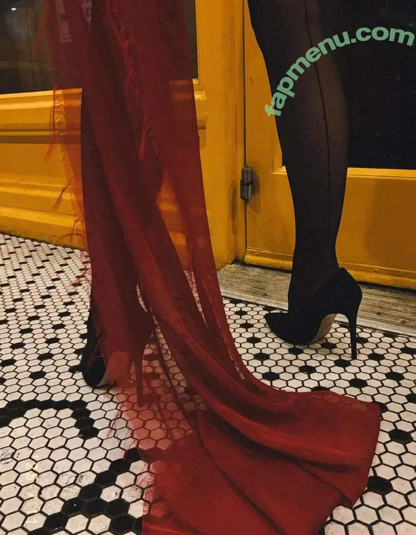 Stana Katic nude photo #0255 (drstanakatic)