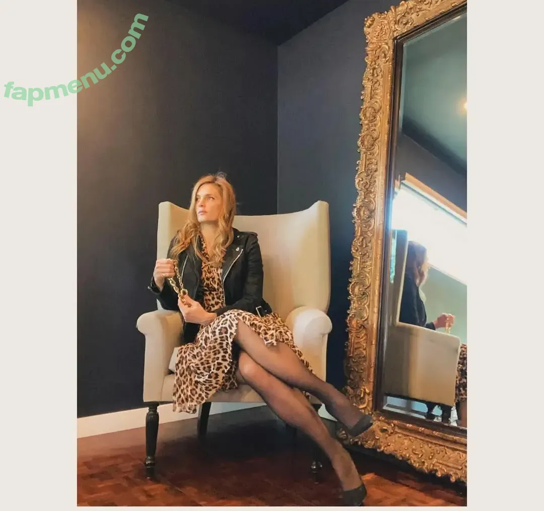 Stana Katic nude photo #0258 (drstanakatic)