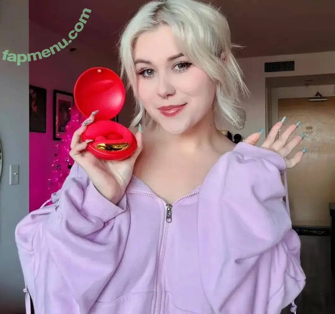 stanzipotenza nude photo #0111 (Stanzi)