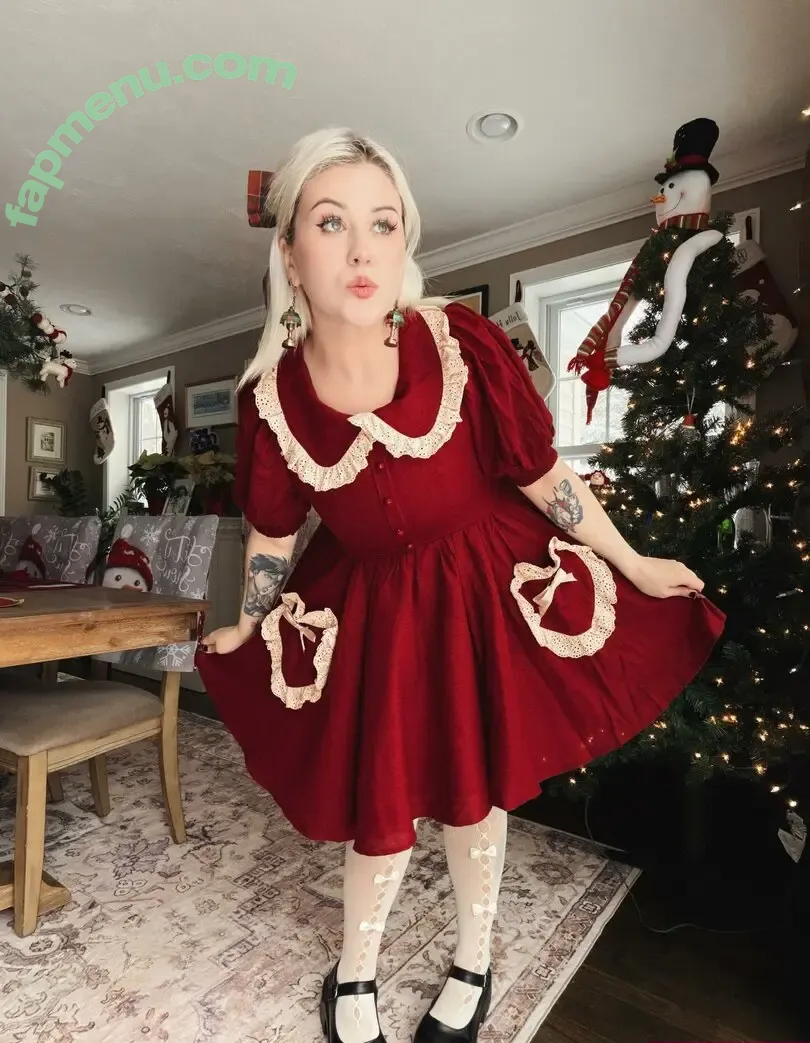 stanzipotenza nude photo #0118 (Stanzi)