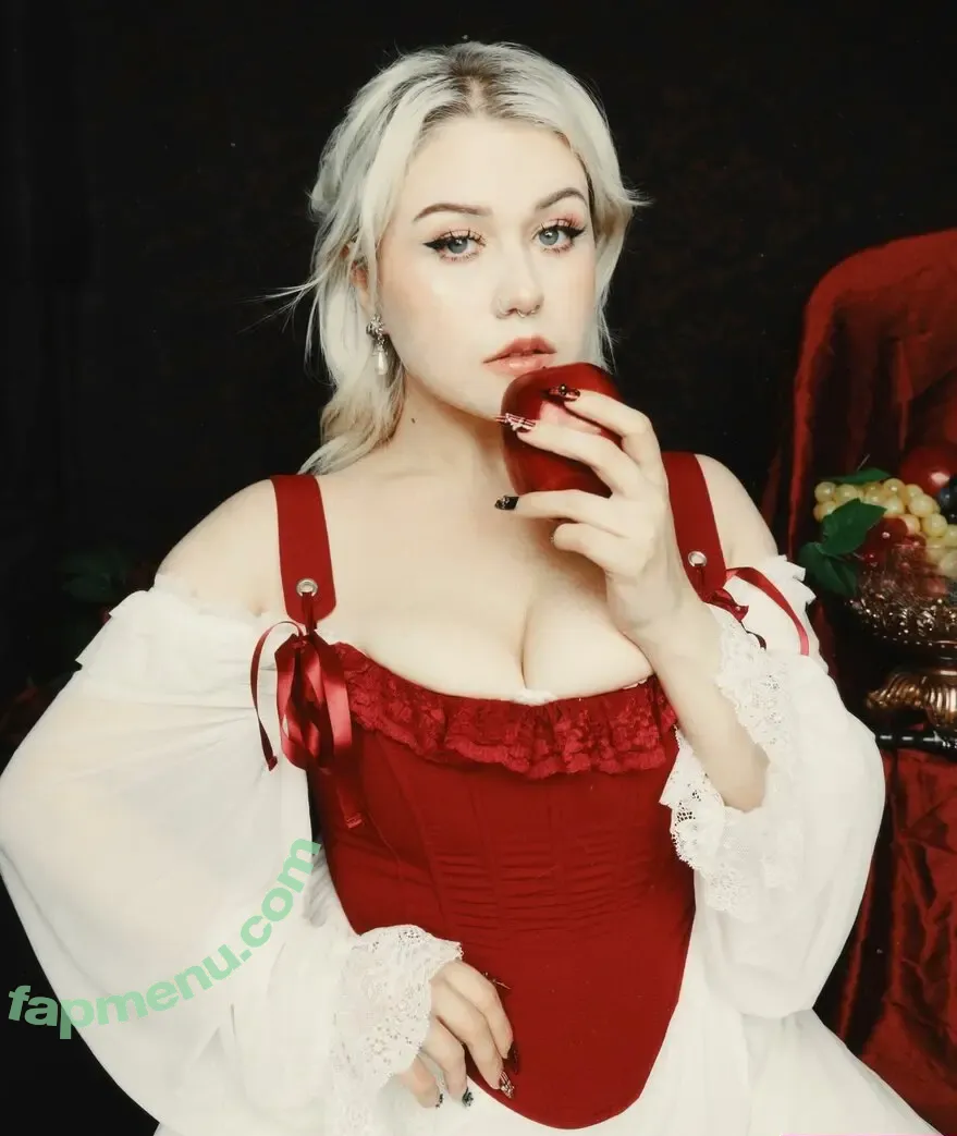 stanzipotenza nude photo #0121 (Stanzi)