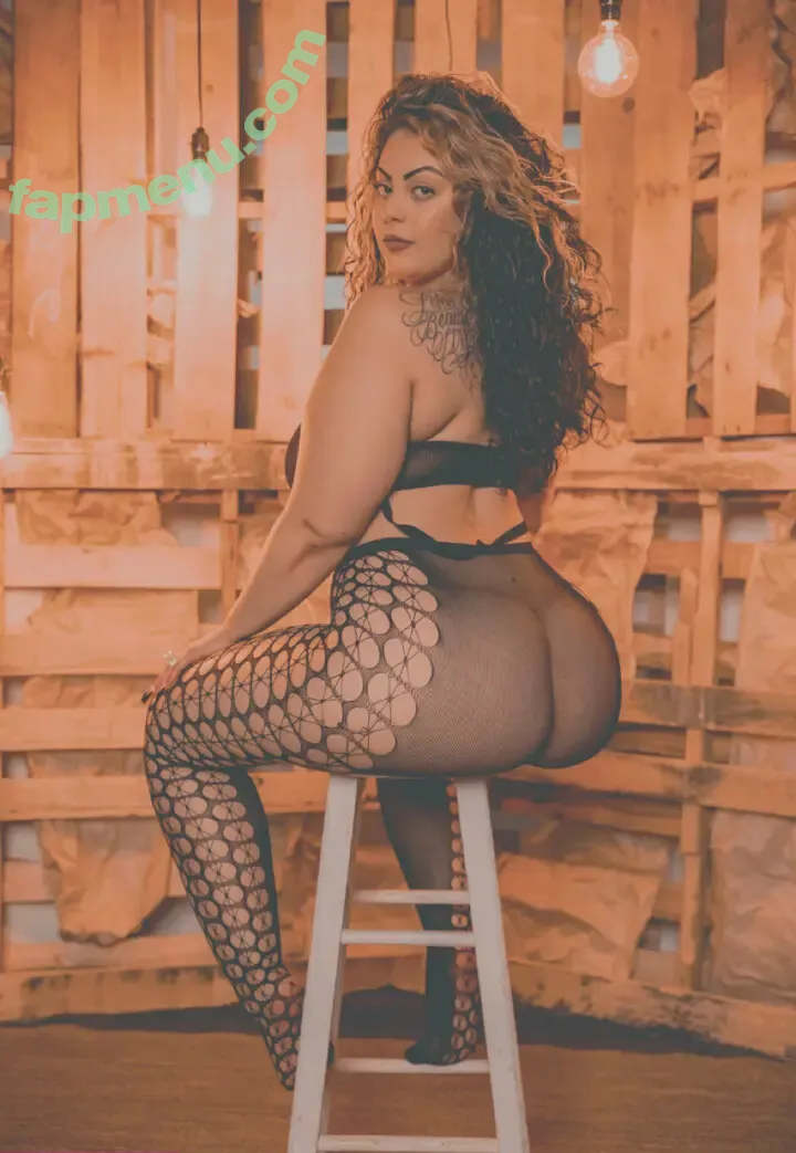 stargoddess_xo nude photo #0007 (StarGoddessXO / stargoddess_x0)