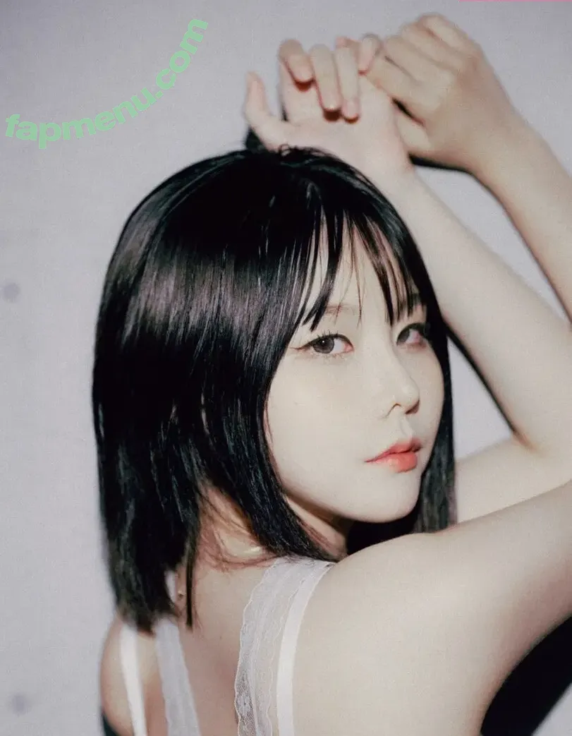 Starlight_h20 nude photo #0247 (Yuna)