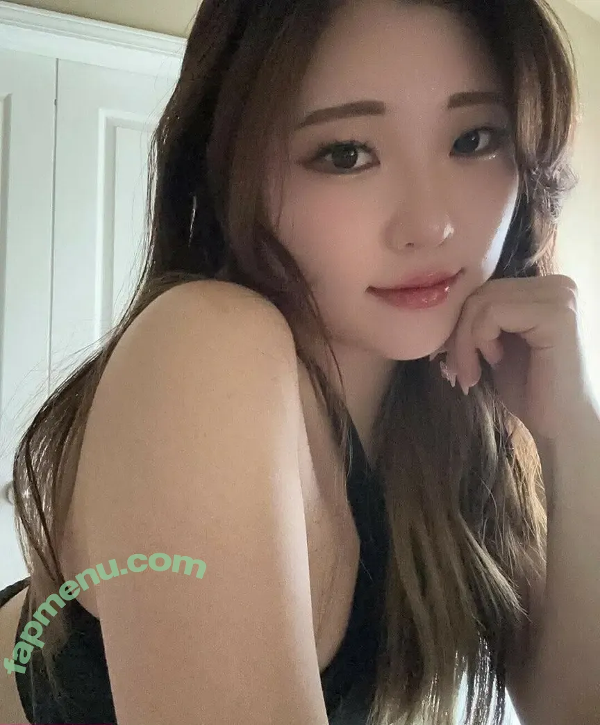 Starriebun nude photo #0057 (staribunbun / starriebunn)