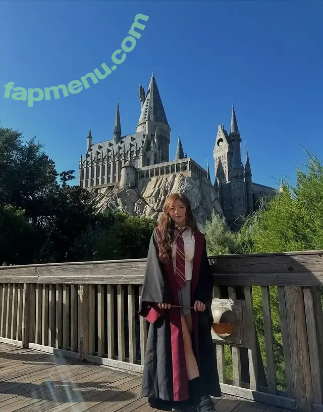 Starriebun nude photo #0080 (staribunbun / starriebunn)