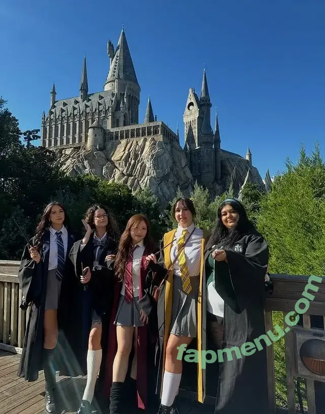 Starriebun nude photo #0088 (staribunbun / starriebunn)