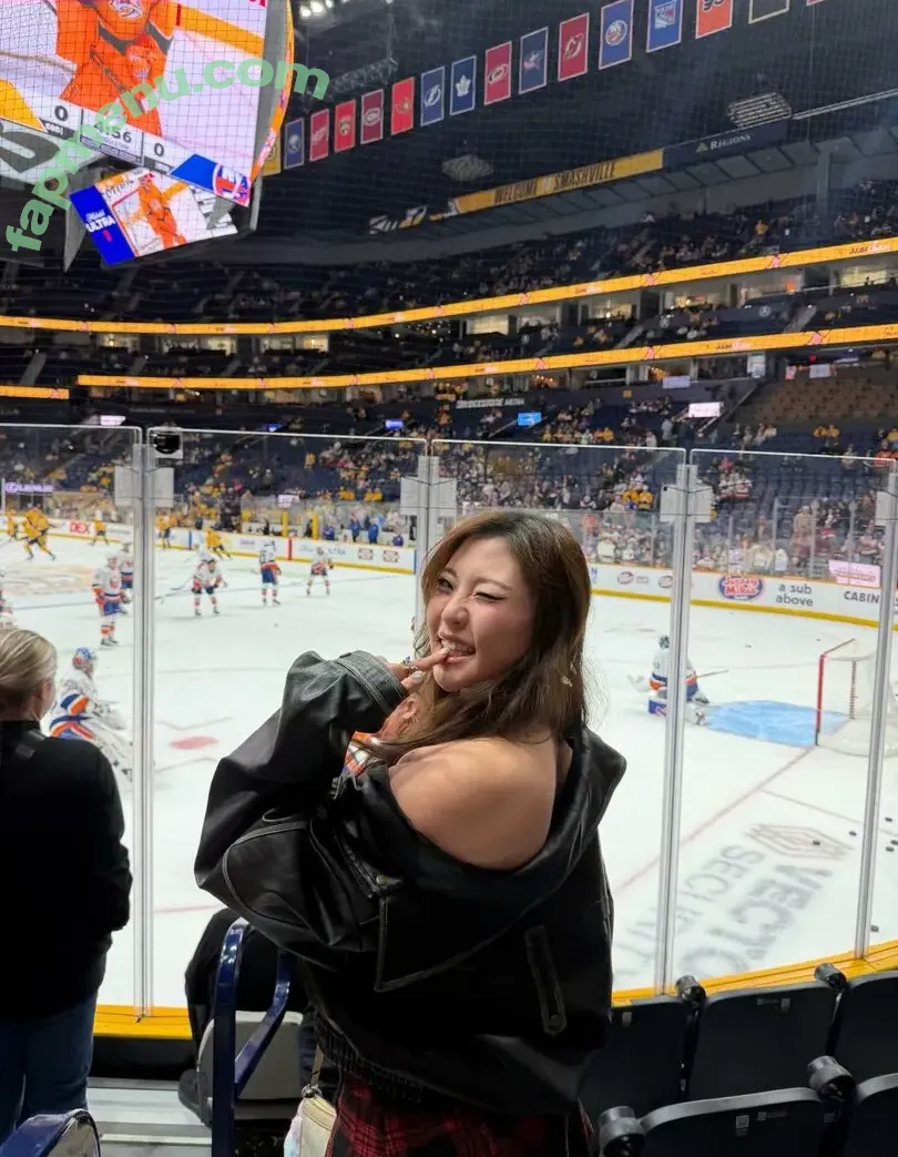 Starriebun nude photo #0140 (staribunbun / starriebunn)