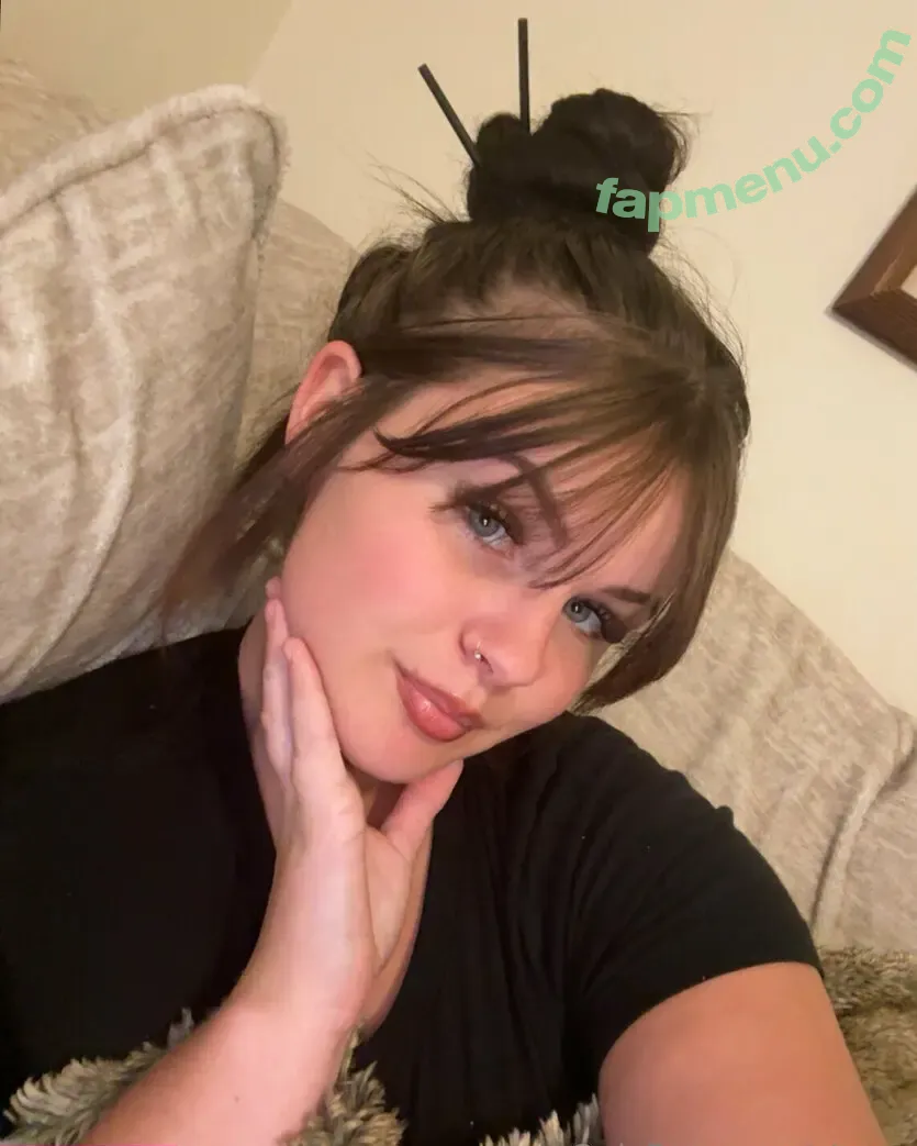 starrs nude photo #0018 (ucsc_starrs)