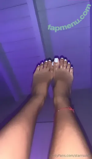 _starrsoles / cumonmyfeetskee / star_soless / starrsoles nude photo #0008