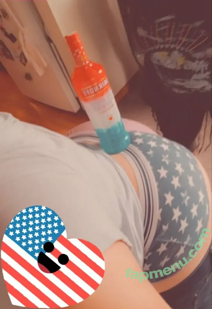 Starsinmysky85 nude photo #0020 (MissMandy)