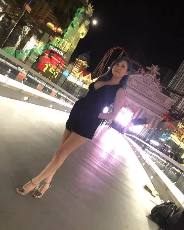 Starsmitten nude photo #0028 (celine / starsmitten_)