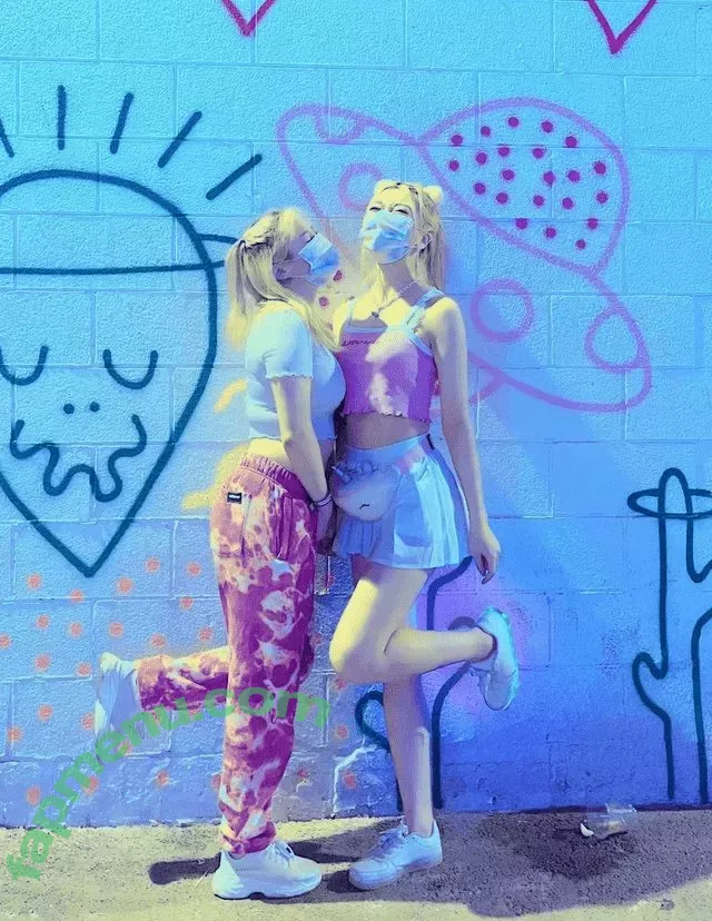 Starsmitten nude photo #0042 (celine / starsmitten_)