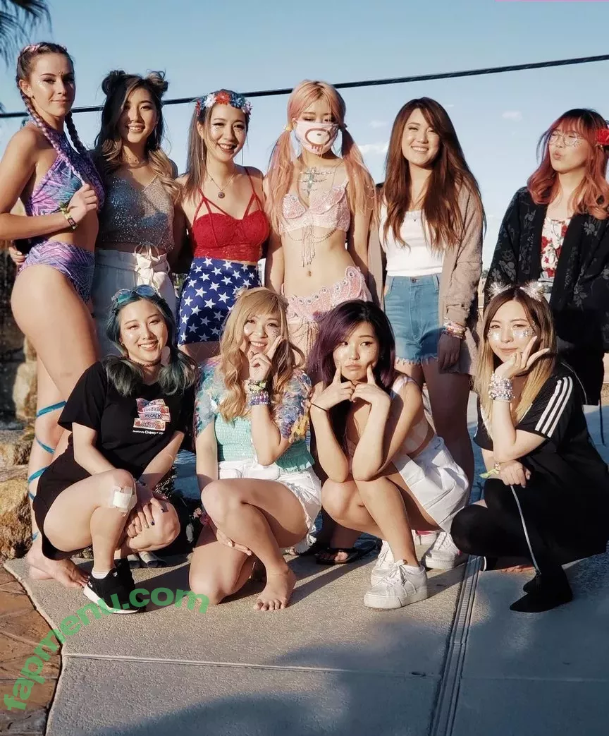 Starsmitten nude photo #0066 (celine / starsmitten_)