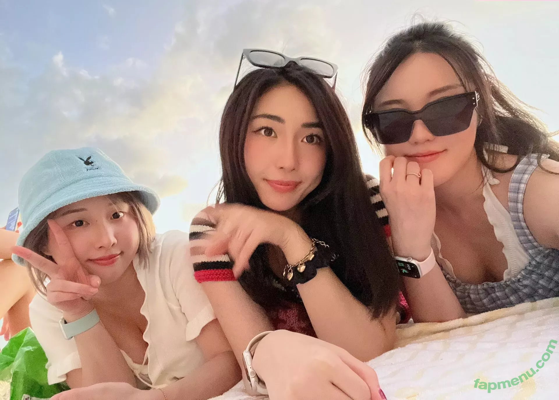 Starsmitten nude photo #0194 (celine / starsmitten_)