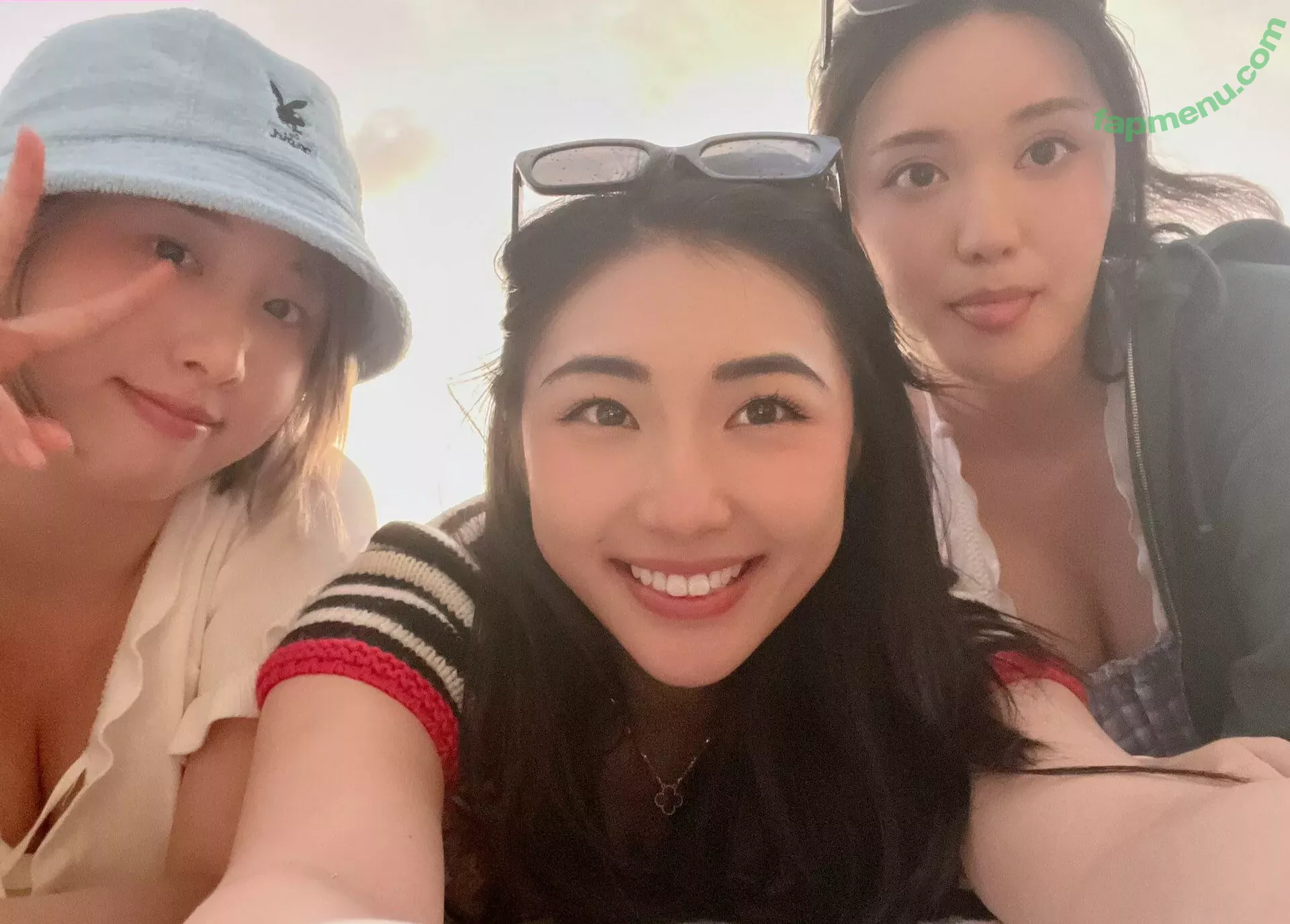 Starsmitten nude photo #0195 (celine / starsmitten_)