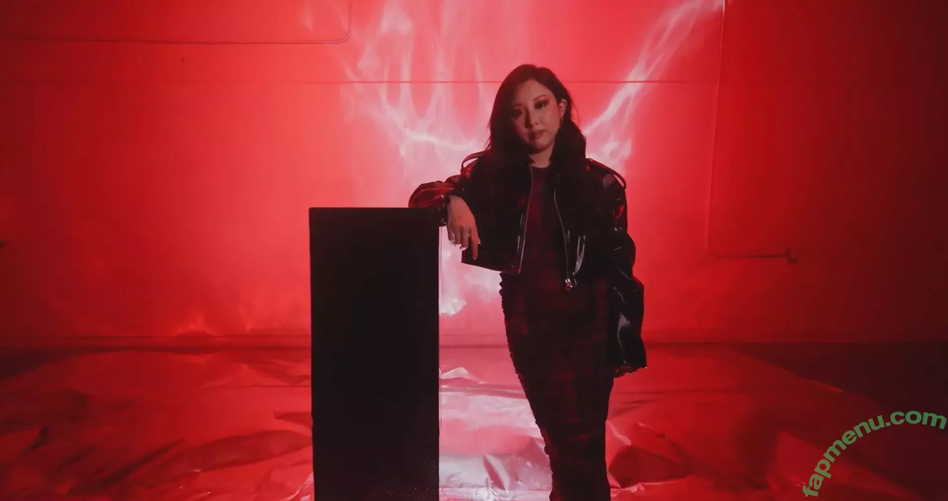 Starsmitten nude photo #0202 (celine / starsmitten_)